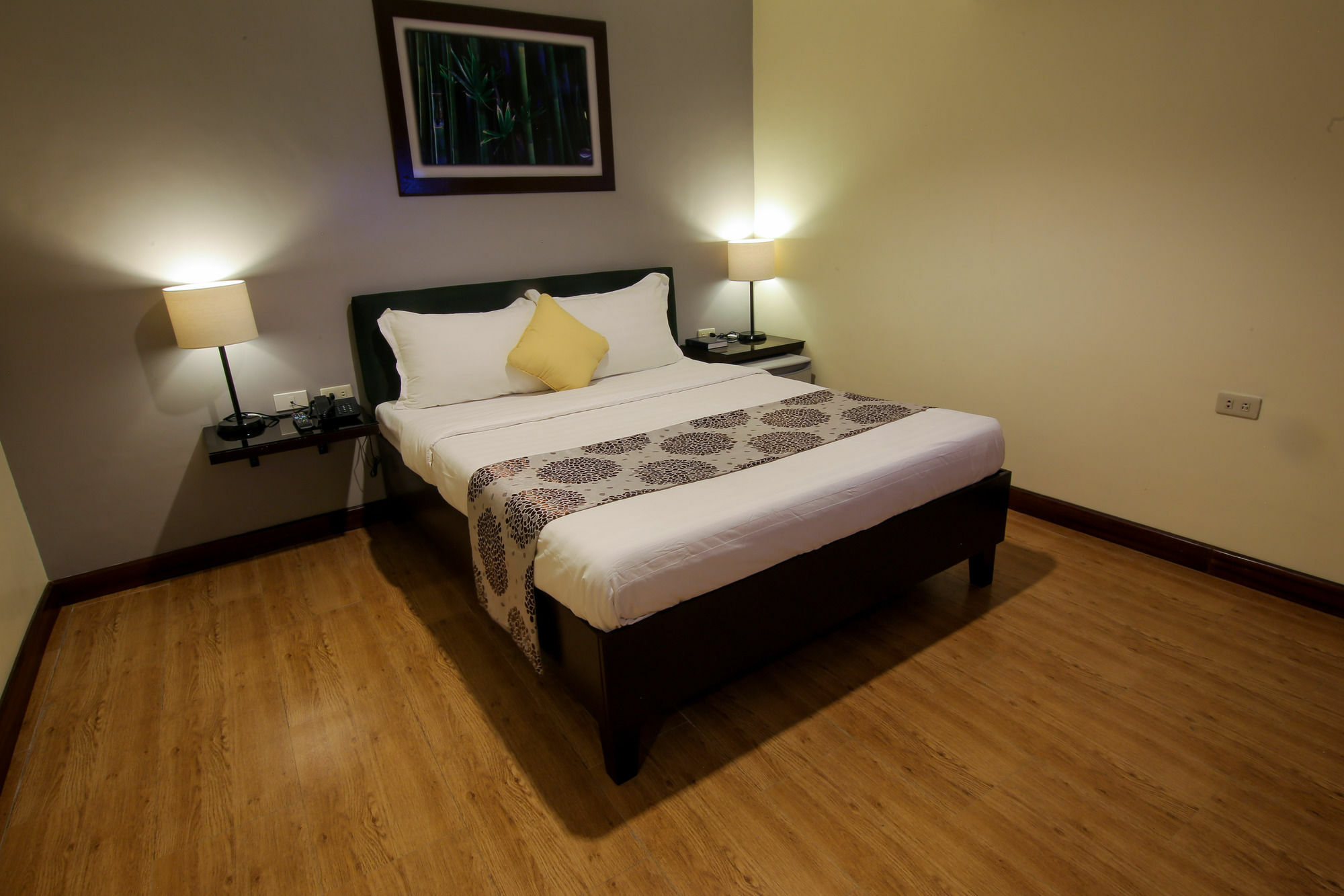 אנגלס Garden View Hotel מראה חיצוני תמונה